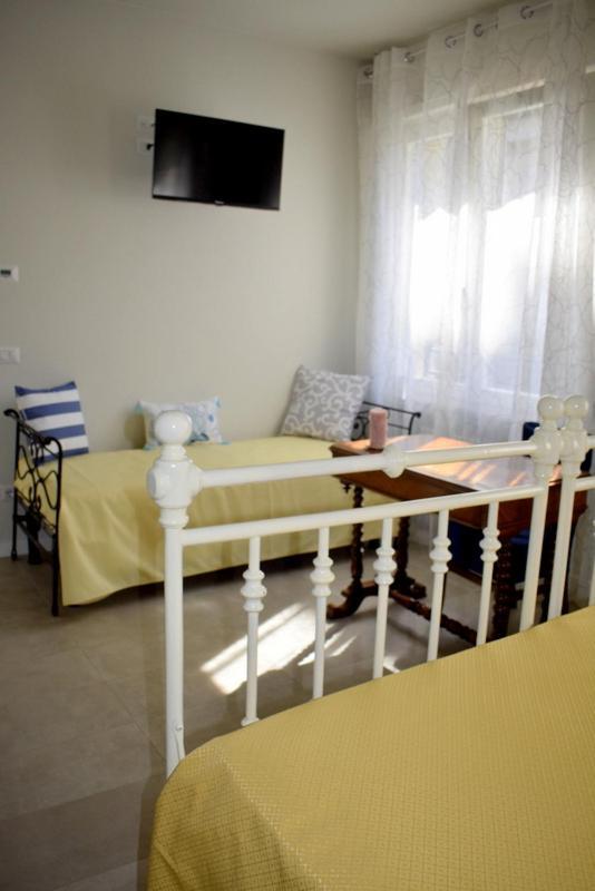 Il Trovatore Rooms Парма Экстерьер фото